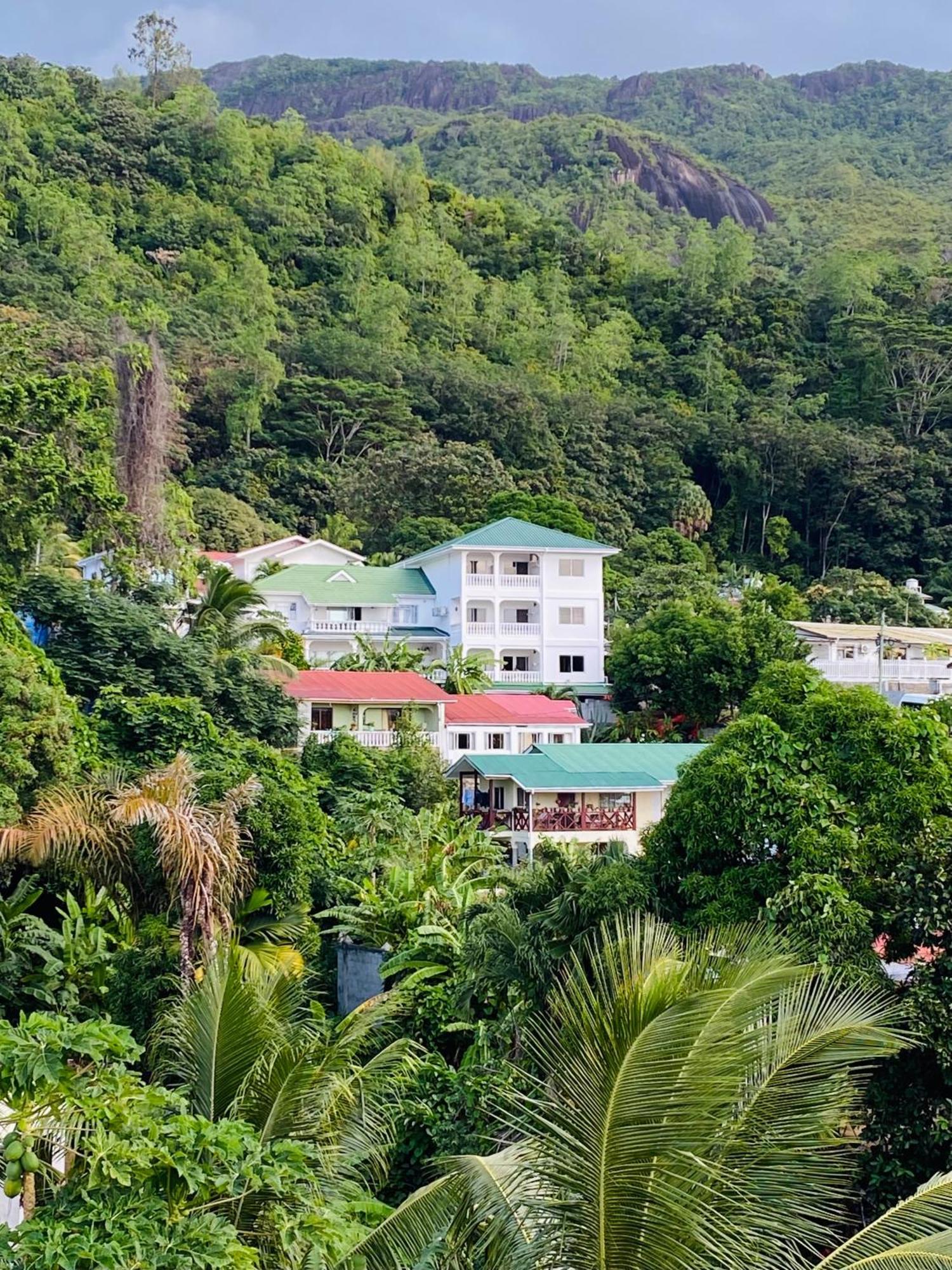 Oceanic View Apartments โบวาลง ภายนอก รูปภาพ