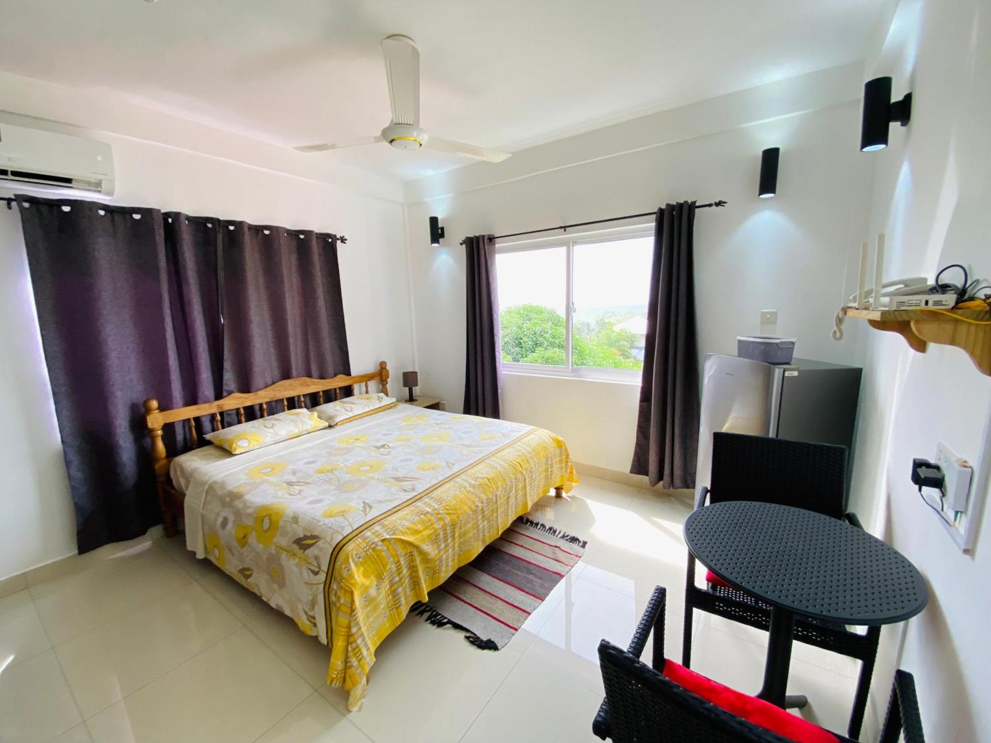 Oceanic View Apartments โบวาลง ภายนอก รูปภาพ