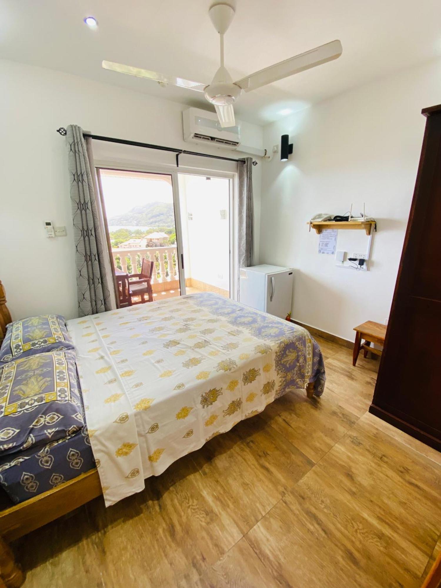 Oceanic View Apartments โบวาลง ภายนอก รูปภาพ